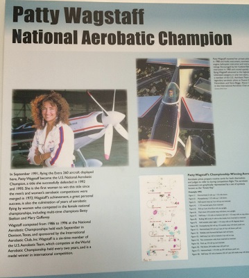 Patty Wagstaff. Campeona Nacional de Acrobacias Aéreas USA 1991, 1992 y 1993. Museo Smithonian